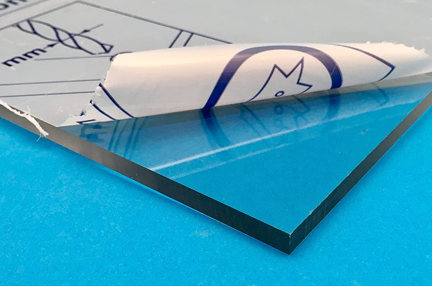 Plexiglass vs. Glass for Construction Applications - Regal Plastics